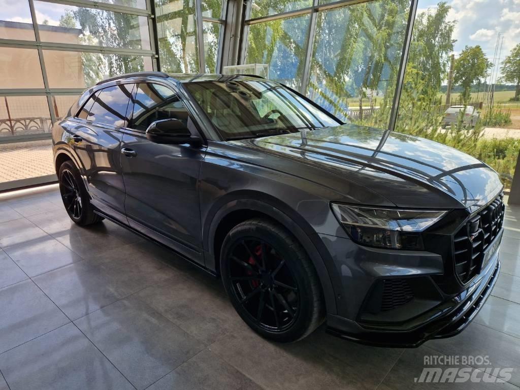Audi SQ8 Masini