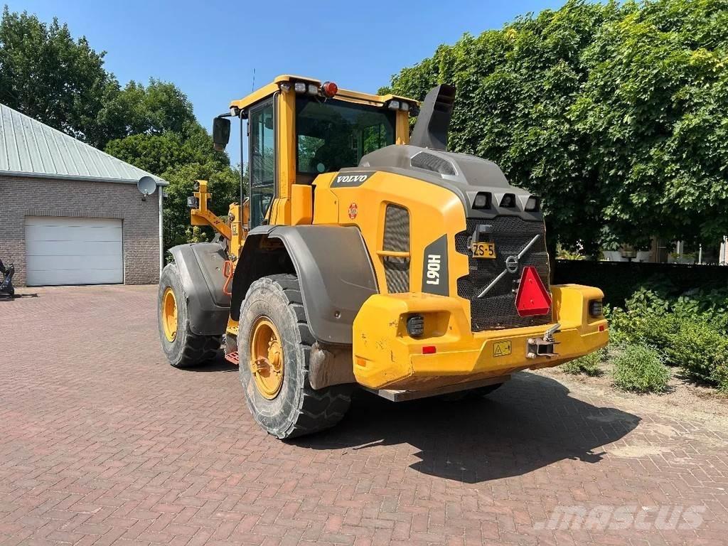 Volvo L90 H Incarcator pe pneuri