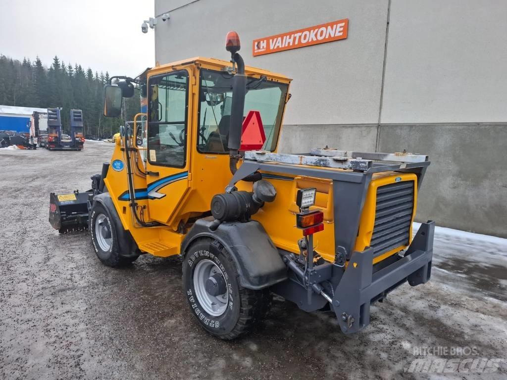 Wille 455 B Incarcator pe pneuri