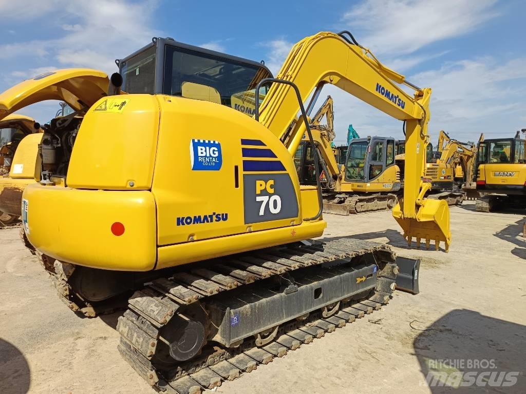 Komatsu PC 70 Excavatoare pe șenile
