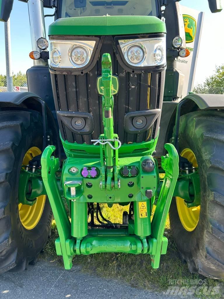 John Deere 6R250 Tractoare
