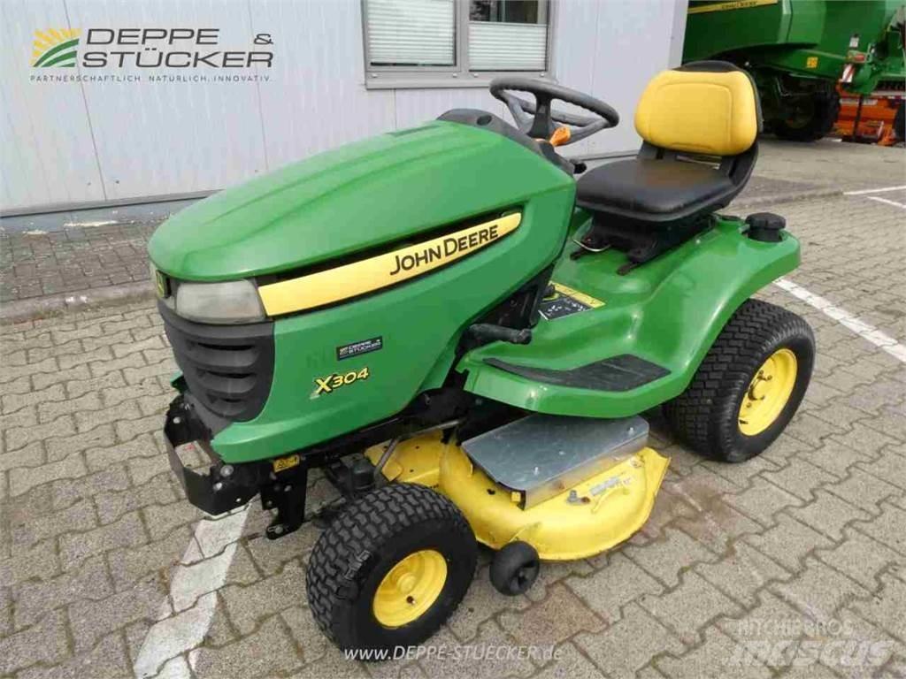 John Deere X304 Cositoare de iarba