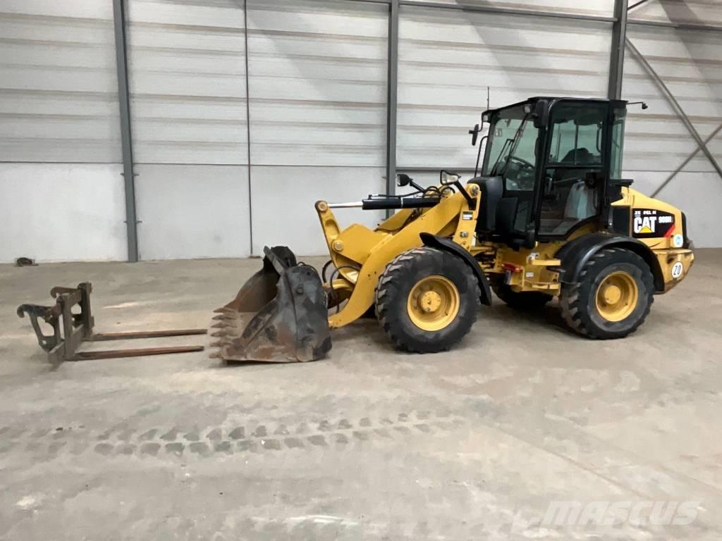 CAT 908 H 2 Incarcator pe pneuri