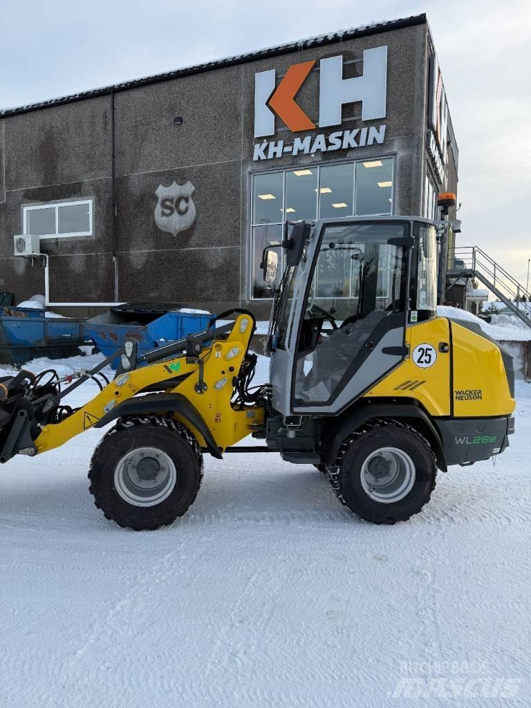Wacker Neuson WL 28e Incarcator pe pneuri