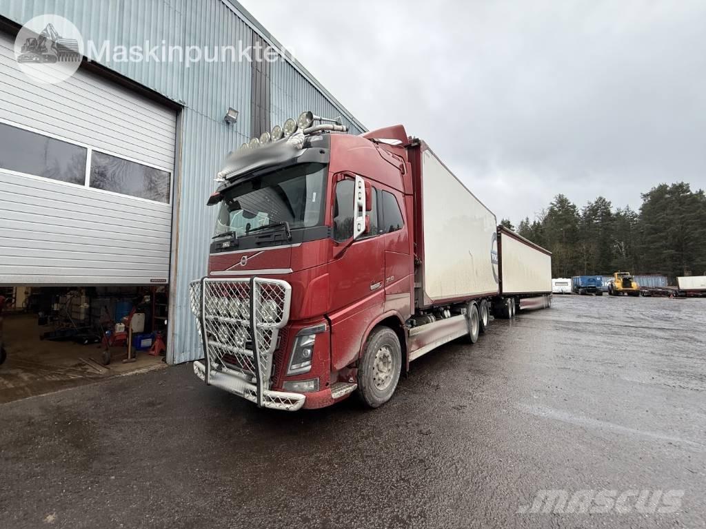 Volvo FH 16 Camion transport aschii