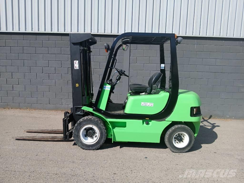 Clark CMP 25 Stivuitor diesel