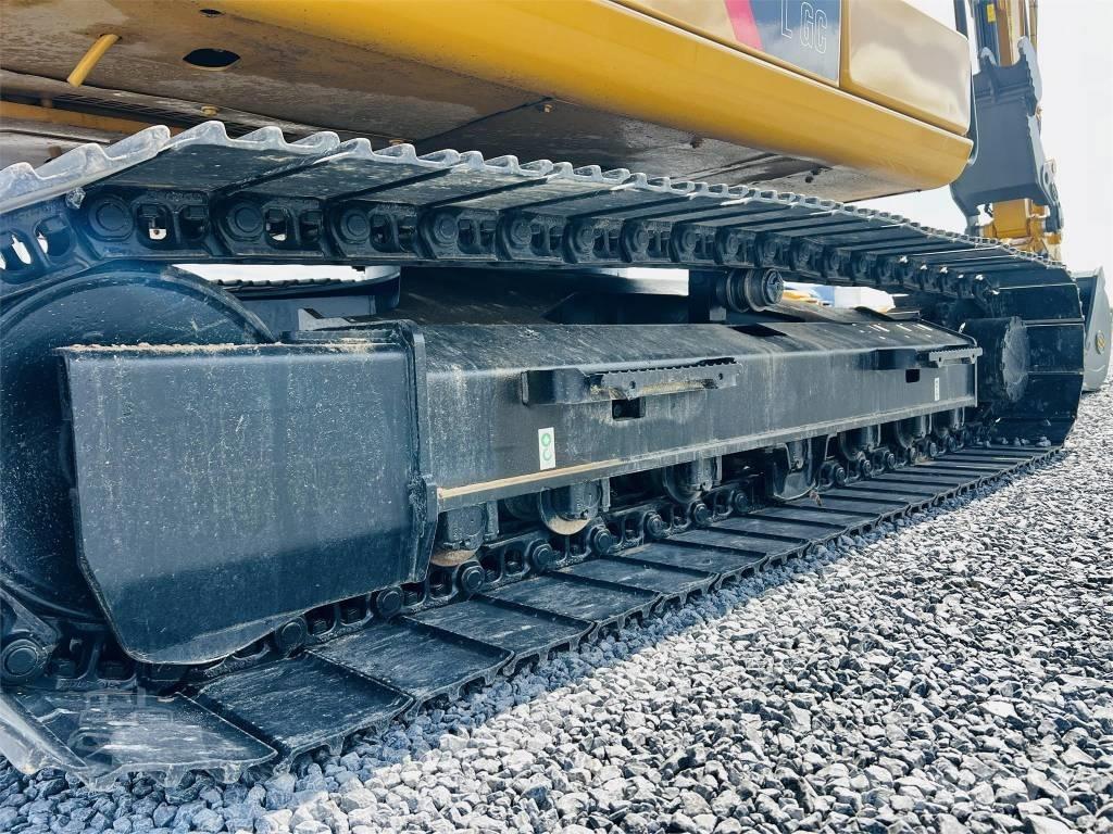 CAT 313 F LGC Excavatoare pe șenile
