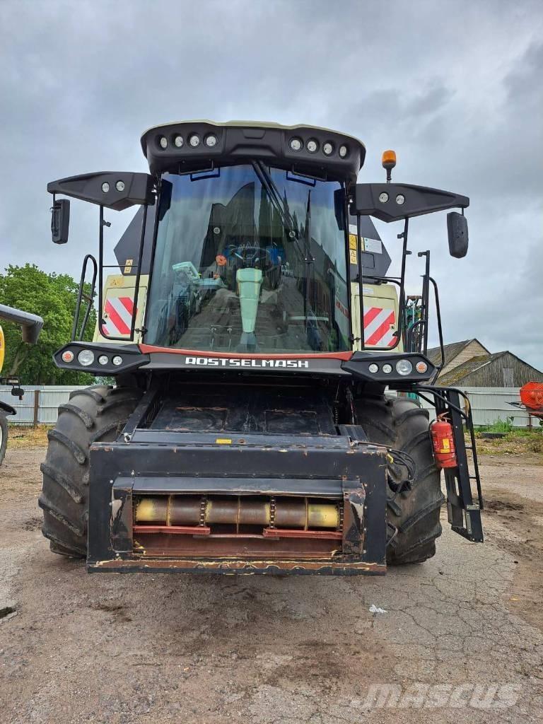 Rostselmash RSM 161 Combine de secerat