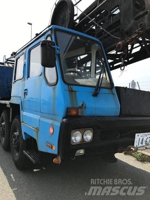 Sumitomo ST350MT Macara teren accidentat