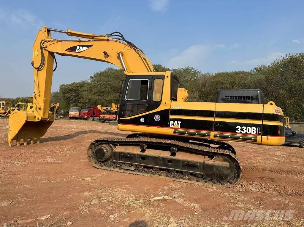 CAT 330B Excavatoare pe șenile
