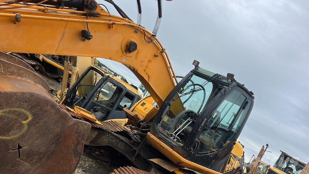 JCB 220 Radiatoare