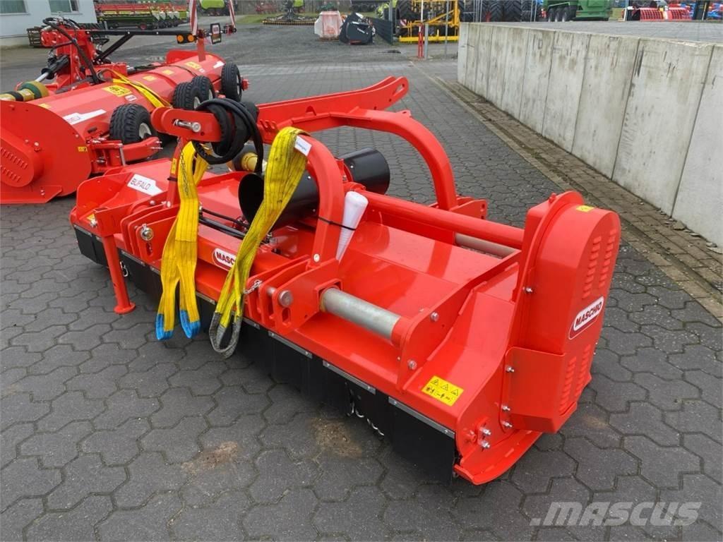 Maschio Bufalo 280 Alte echipamente pentru nutret