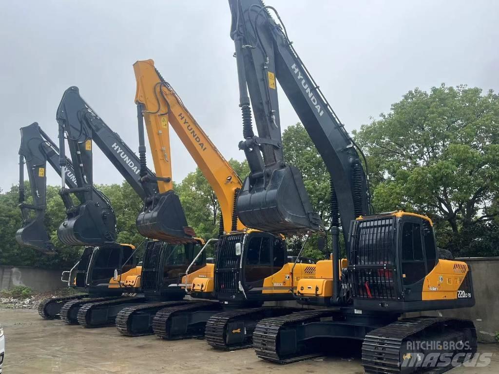 Komatsu PC 240 Excavatoare pe șenile
