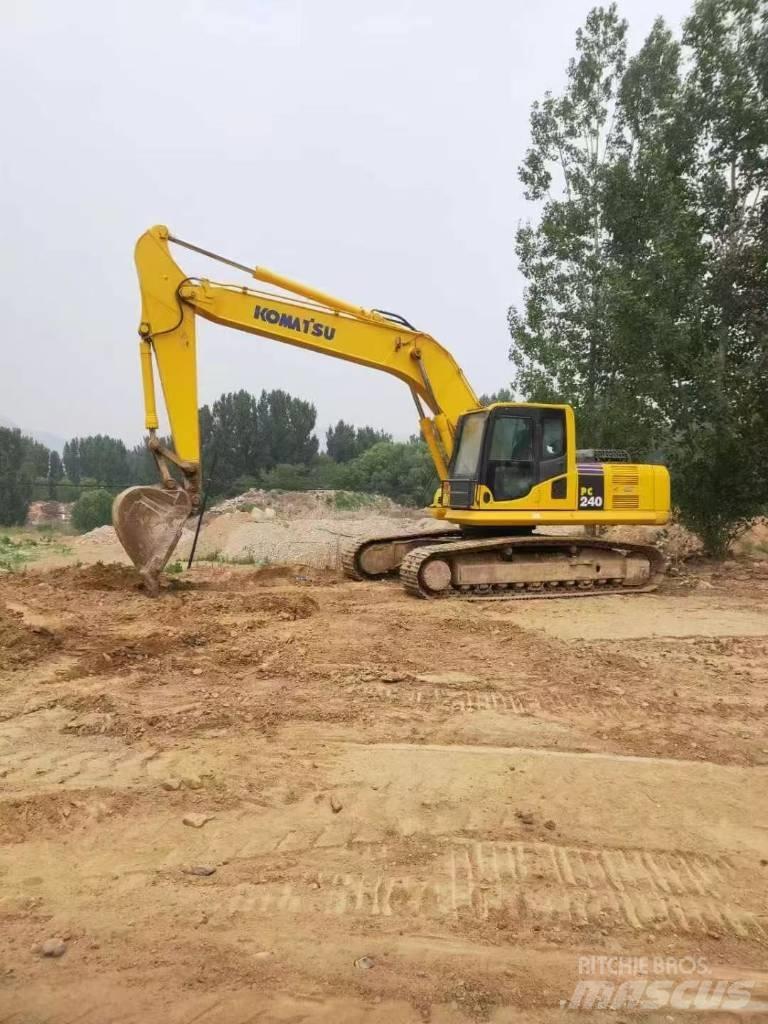 Komatsu PC 240 Excavatoare pe șenile
