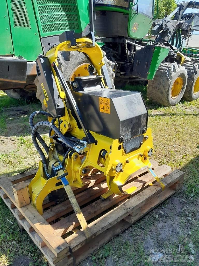 John Deere H413 Capete pentru culegatoare