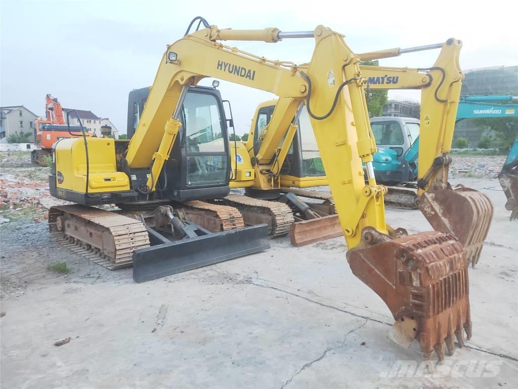Hyundai R80-7 Excavatoare pe șenile
