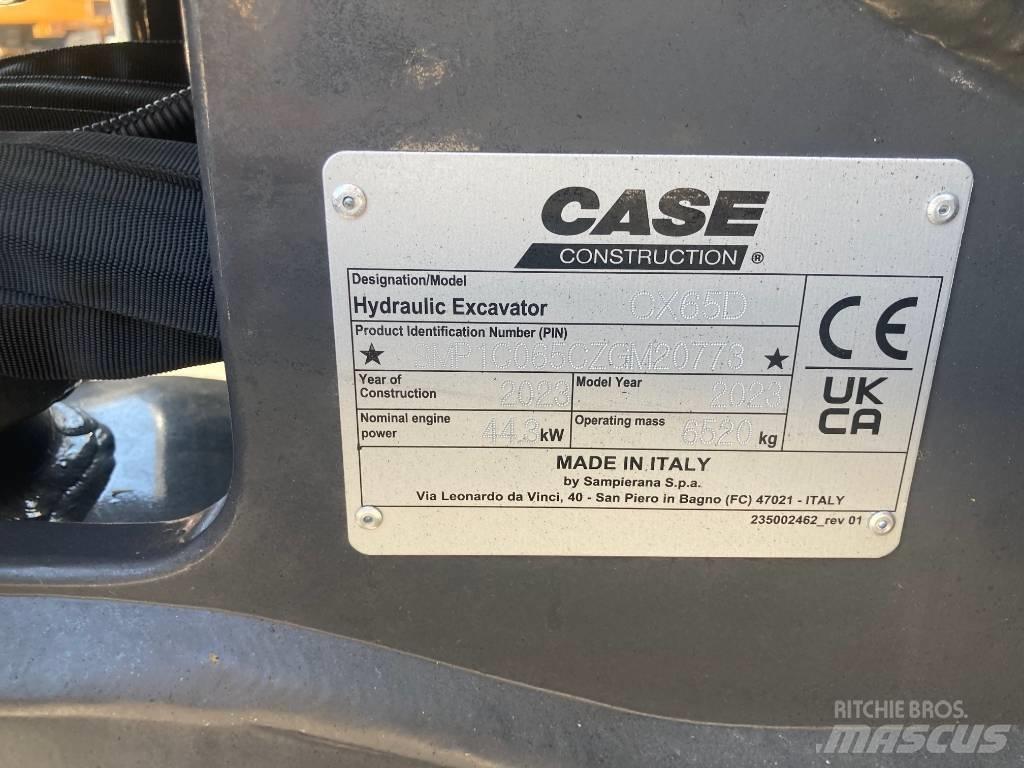 CASE CX65D Mini excavatoare < 7t