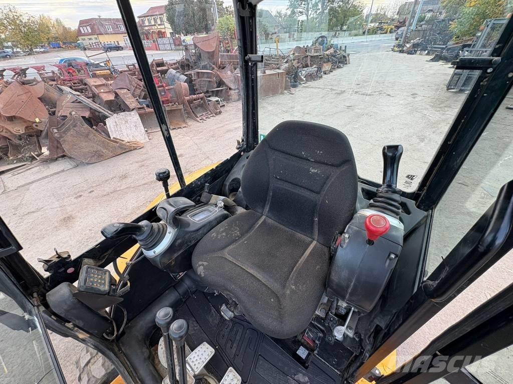 JCB 8025 ZTS Mini excavatoare < 7t