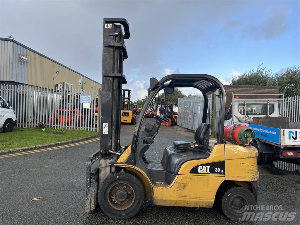 CAT GP30N Stivuitor GPL