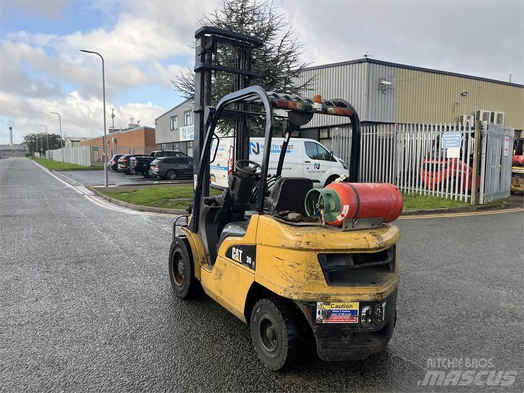 CAT GP30N Stivuitor GPL