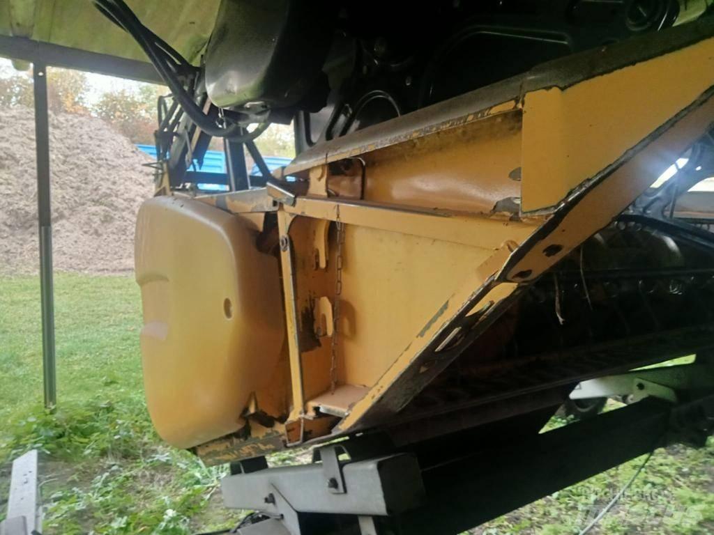 New Holland CR 9080 Combine de secerat