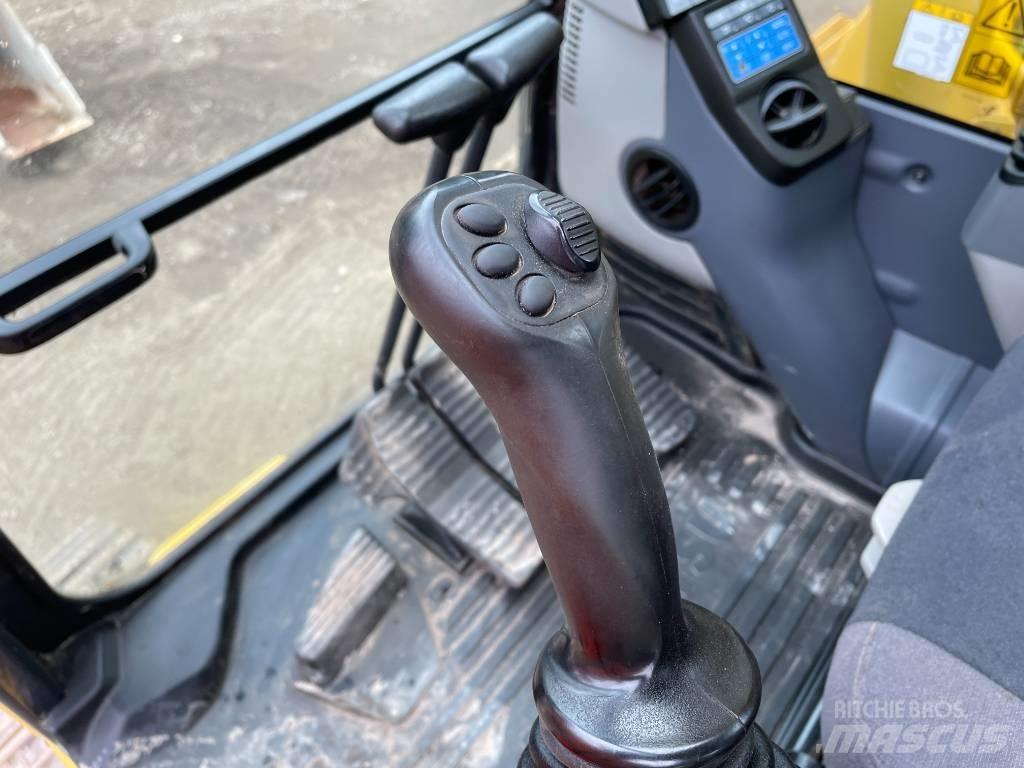 Komatsu PC 210 LC-11 Excavatoare cu brat lung