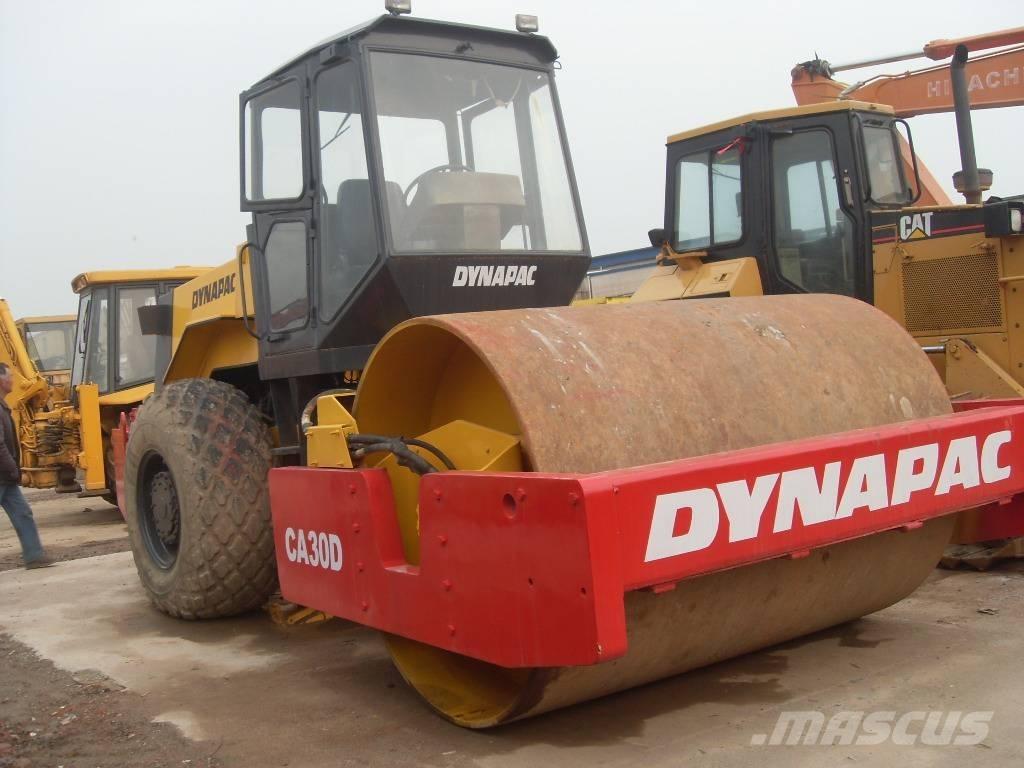 Dynapac CA 30 D Compactoare monocilindrice