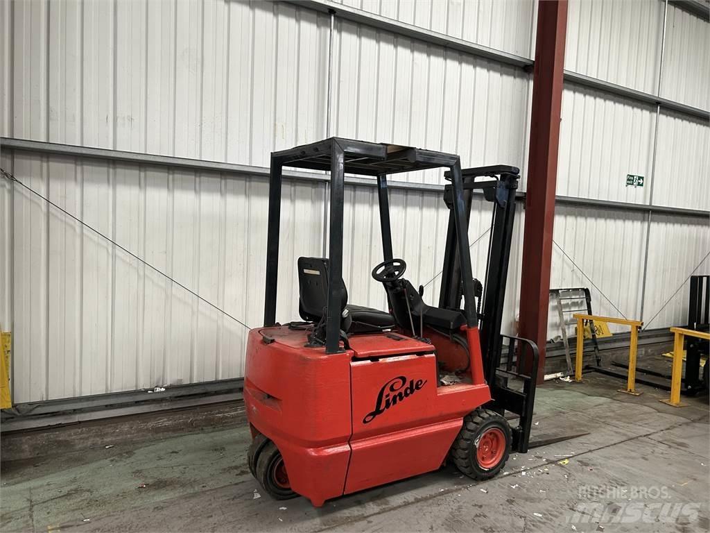 Linde E18 Stivuitor electric