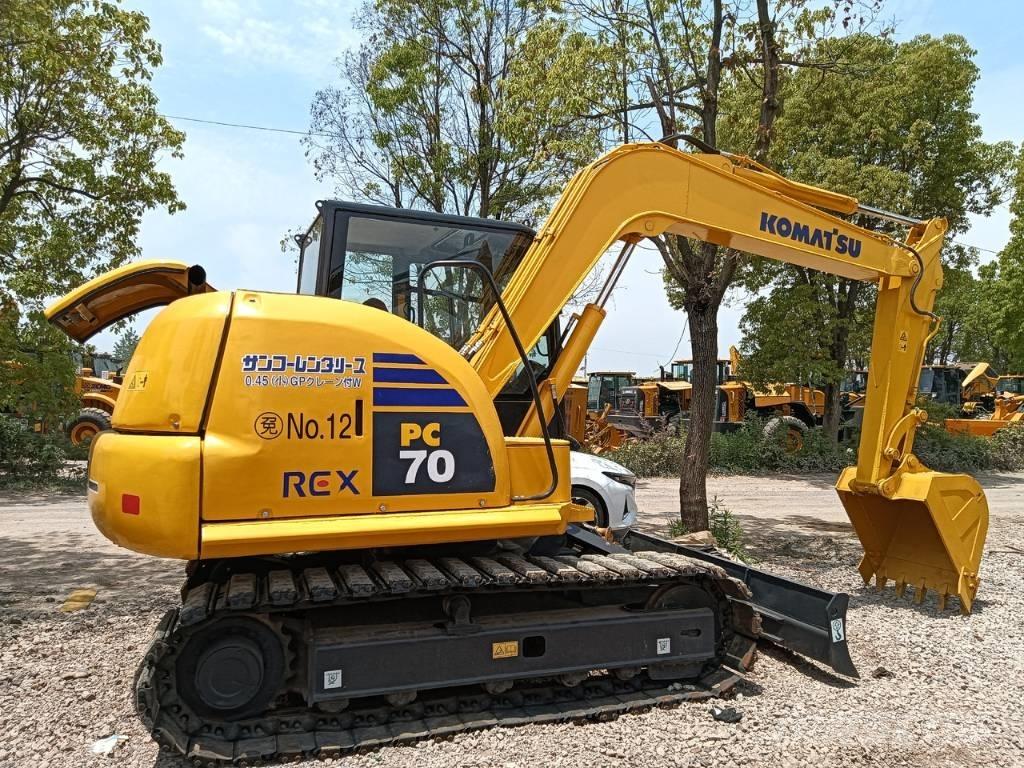 Komatsu PC 70 Excavatoare pe șenile
