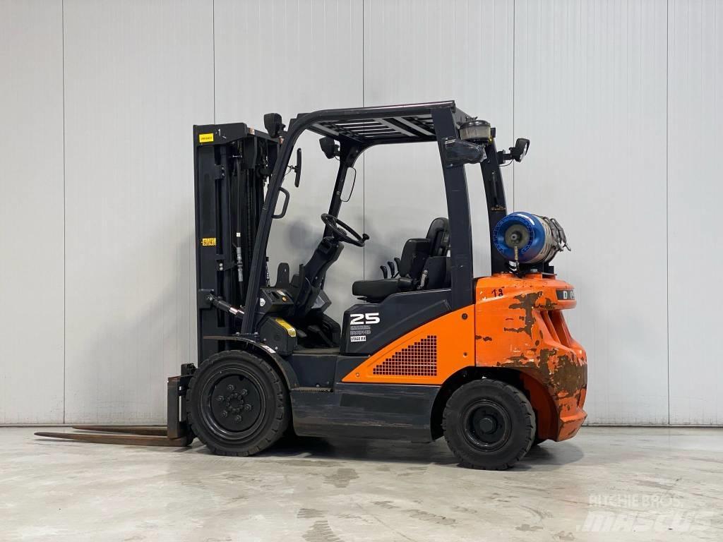 Doosan G25N-7 Stivuitor GPL