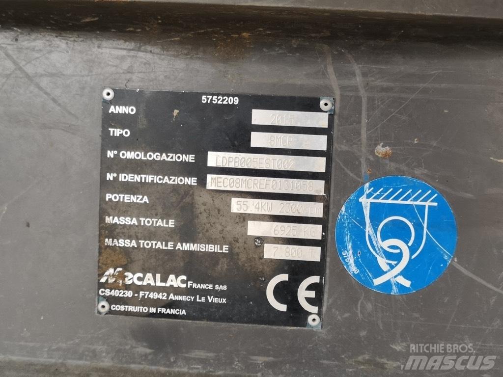 Mecalac 8 M CR Excavatoare pe șenile
