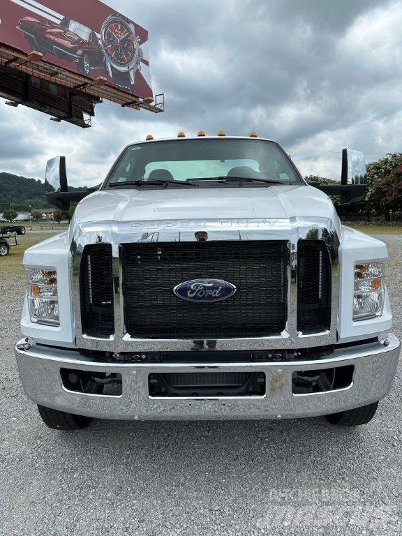 Ford F-750 Camion cabina sasiu