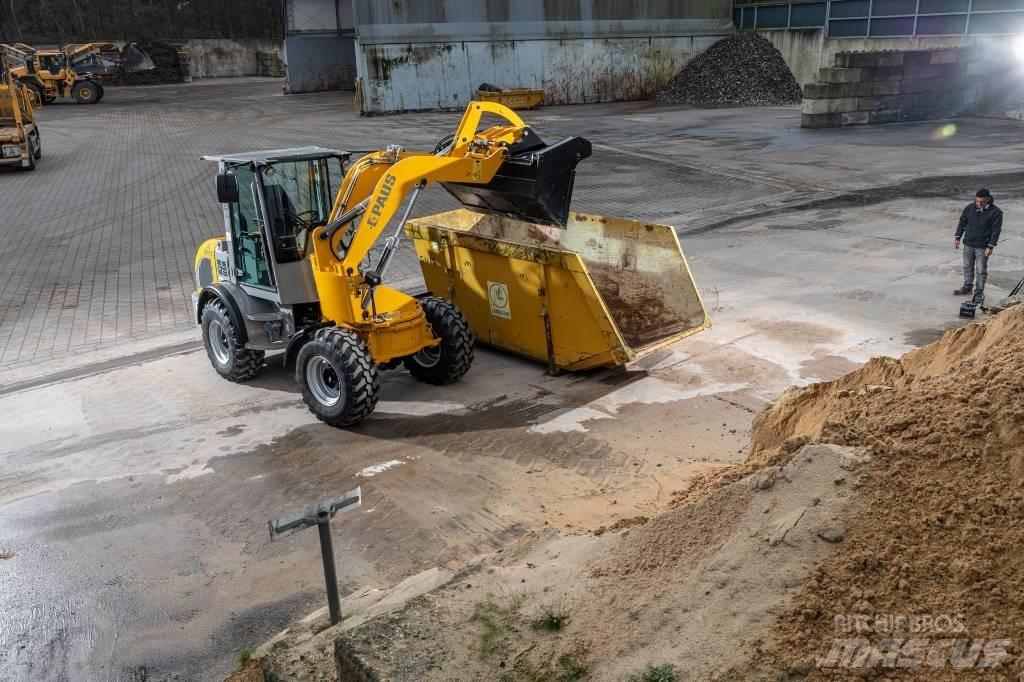 Paus SL 9088 Incarcator pe pneuri