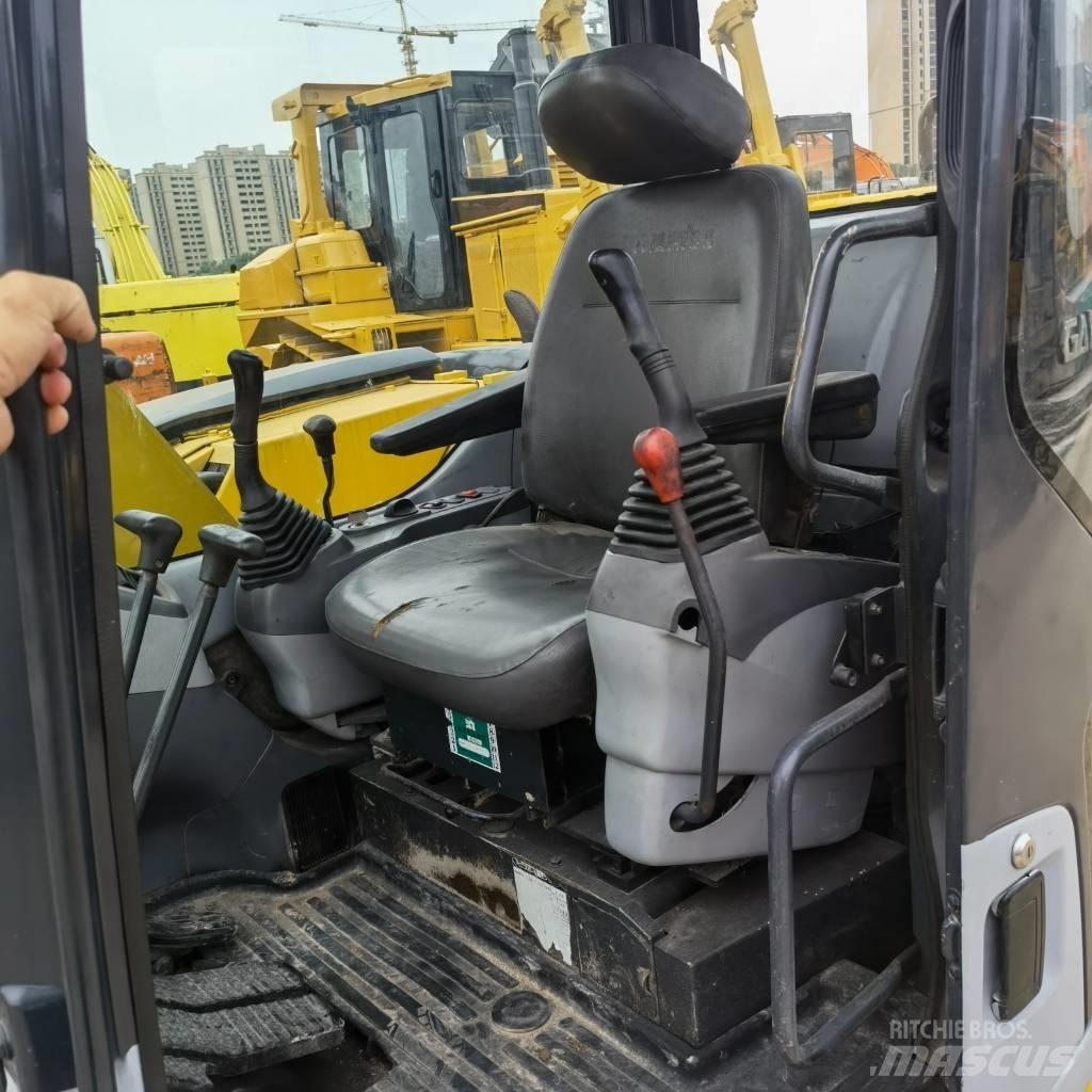 Komatsu PC78US-6 Excavatoare pe șenile
