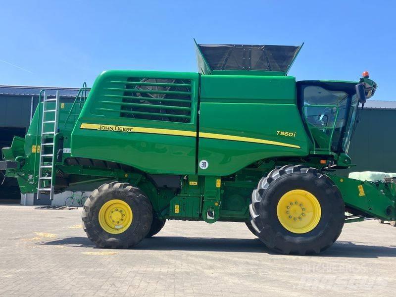 John Deere T 560 i Combine de secerat