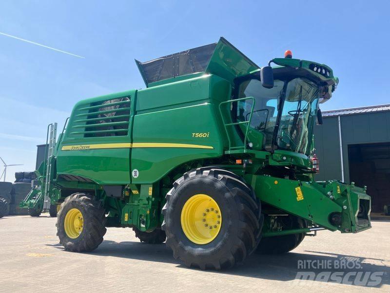 John Deere T 560 i Combine de secerat