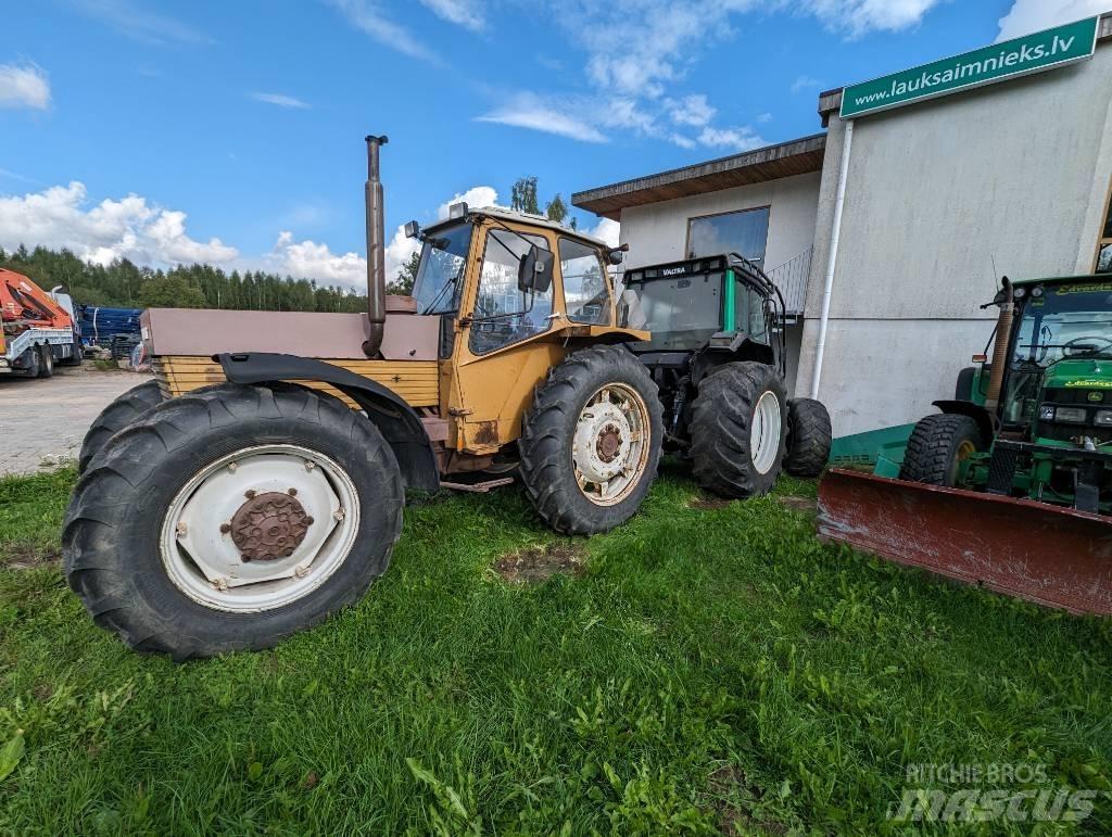 Valtra Valmet 903 Tractoare