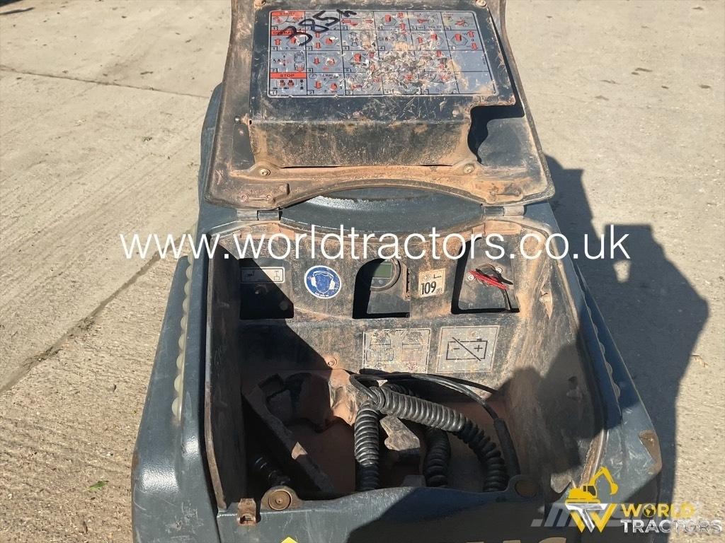 Bomag BMP 8500 Vibratoare