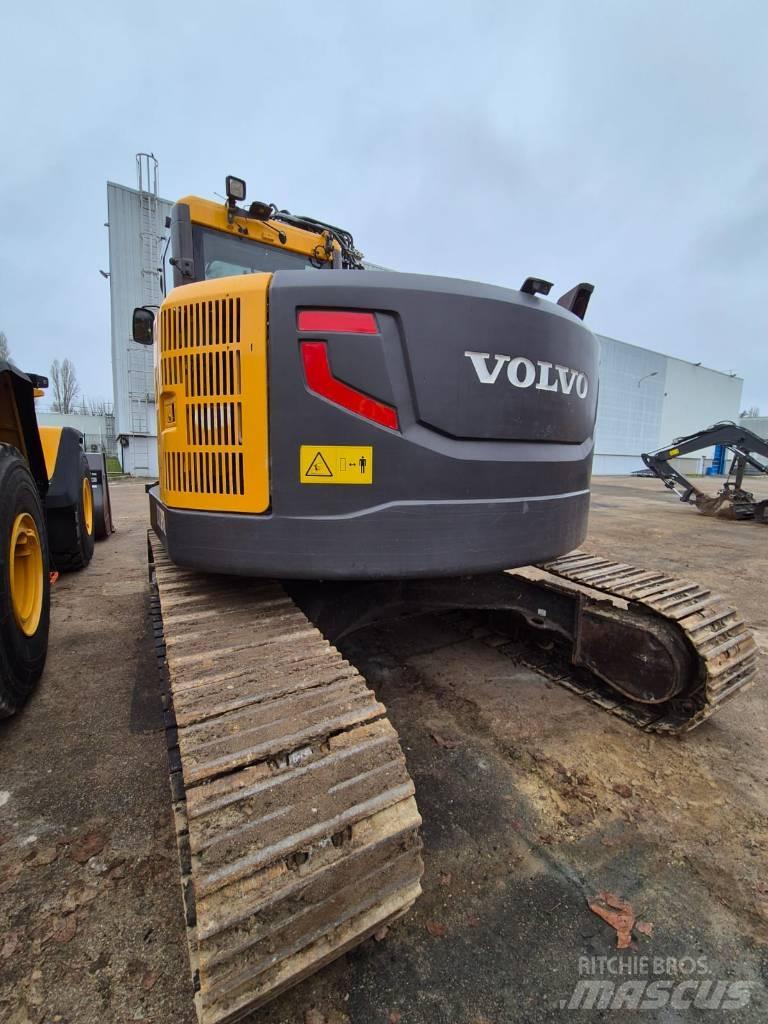 Volvo ECR 235 D Excavatoare pe șenile
