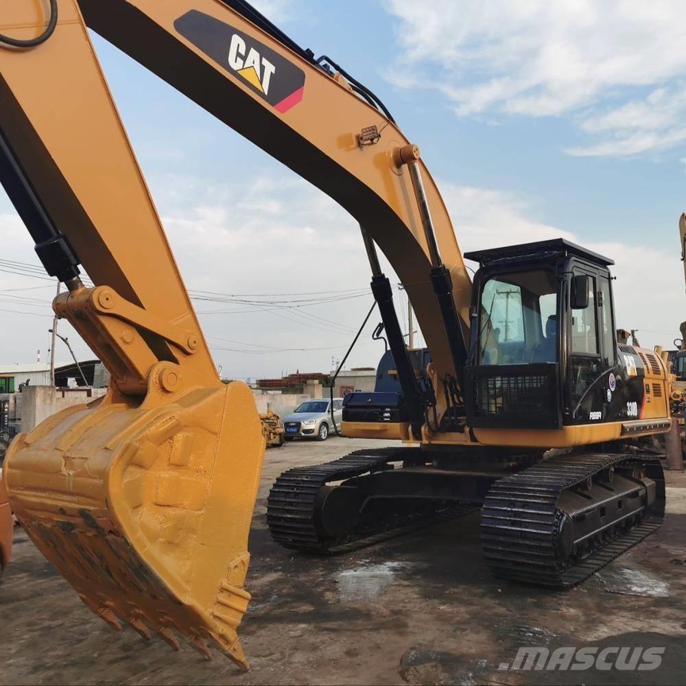 CAT 330 D L Excavatoare pe șenile
