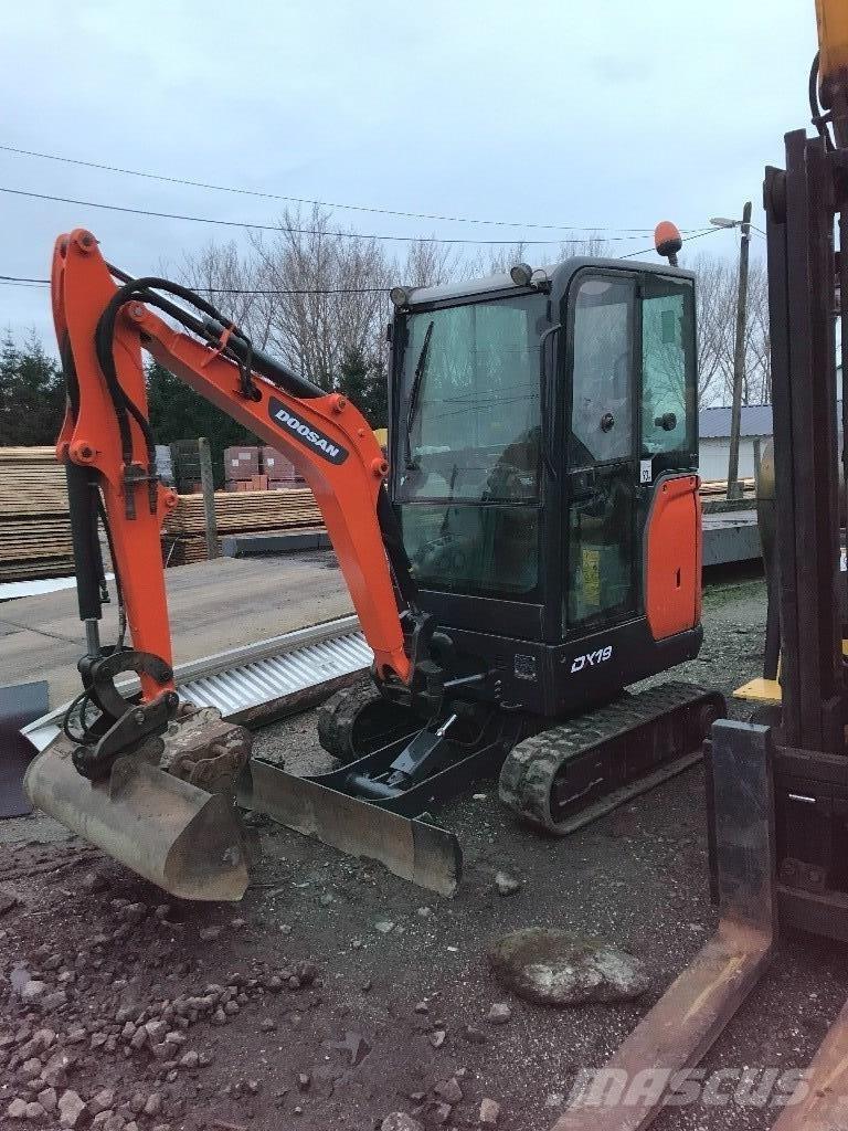 Doosan DX 19 Mini excavatoare < 7t