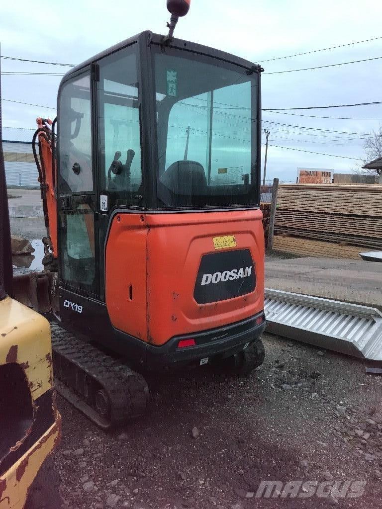 Doosan DX 19 Mini excavatoare < 7t