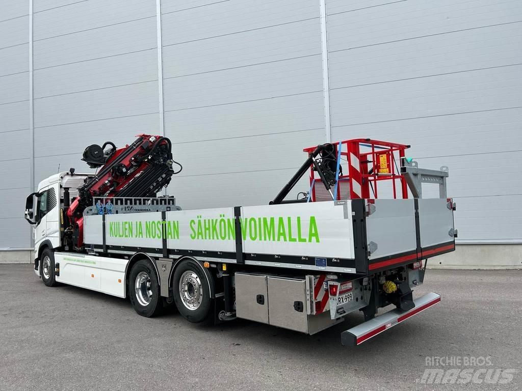 Volvo FM ELECTRIC Camioane cu macara