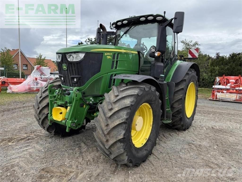 John Deere 6250r Tractoare
