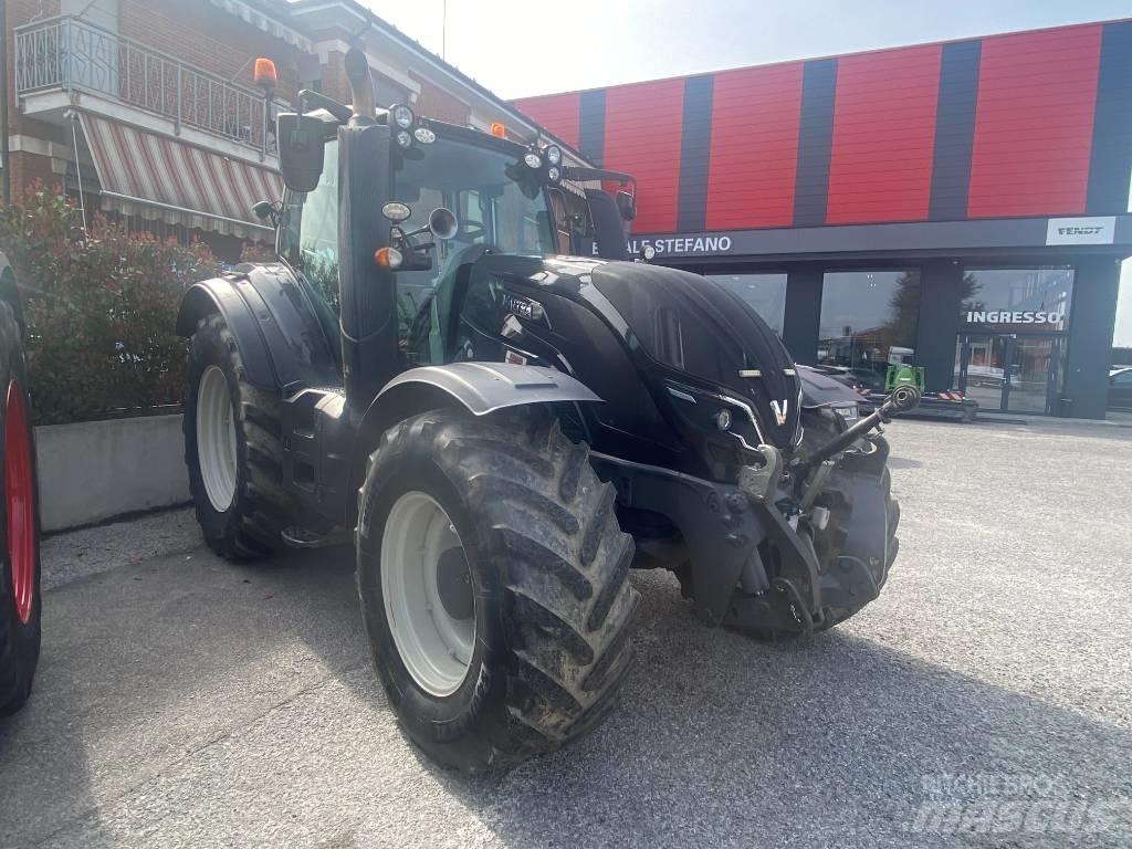 Valtra T 144 Tractoare