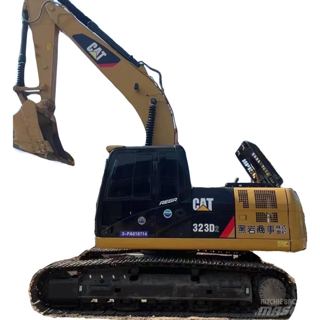 CAT 323 D Excavatoare pe șenile

