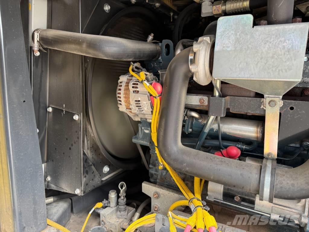 Bomag BW 174 AP-4V Cilindri compactori dubli