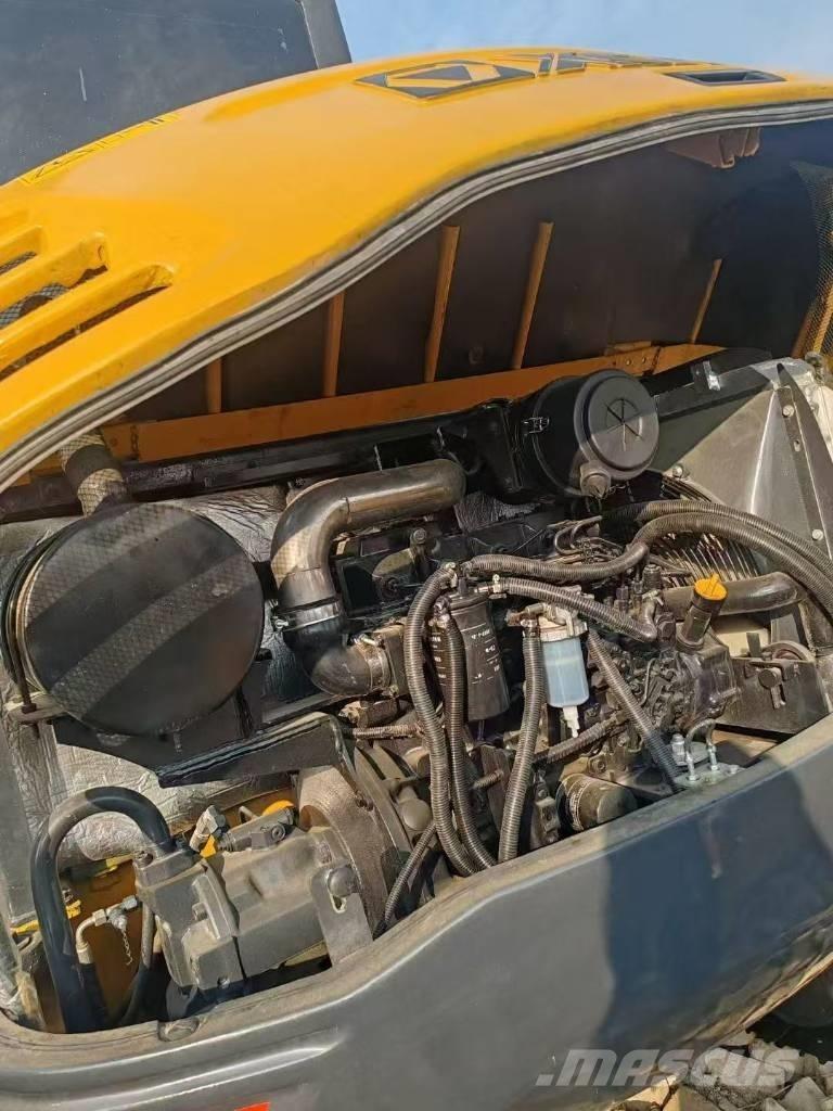 XCMG 60 Excavatoare pe șenile
