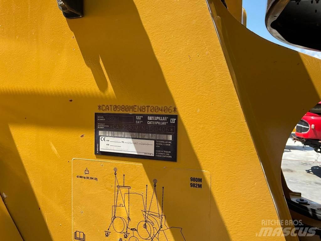 CAT 980M Incarcator pe pneuri
