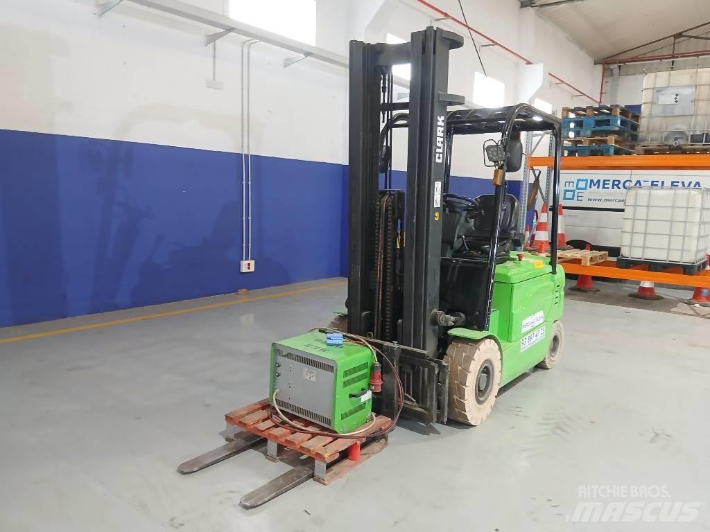 Clark GEX 25 Stivuitor electric